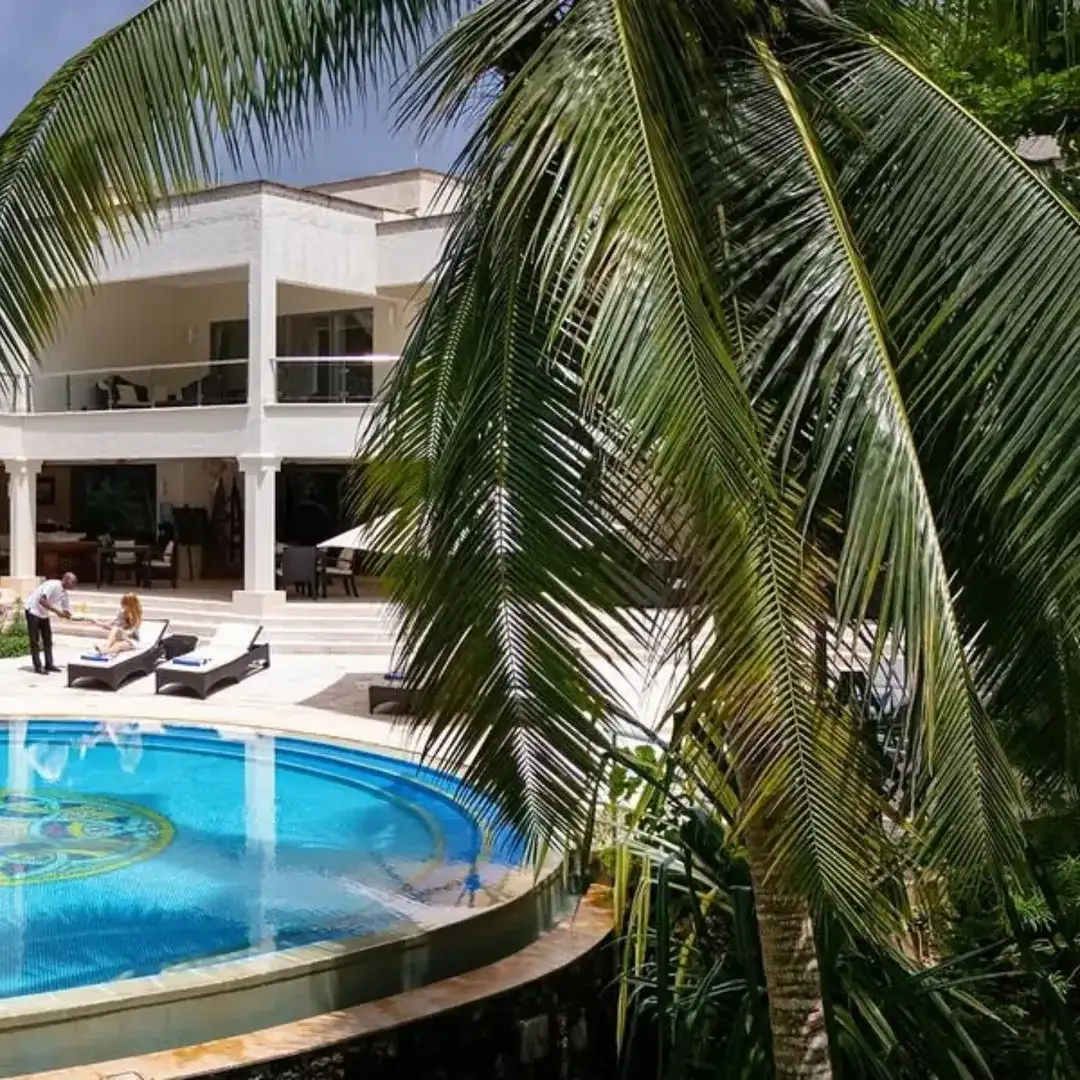 Almanara Luxury Boutique Hotel